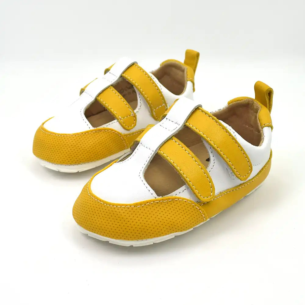 Tem Tem Sandálias Leia Amarelo