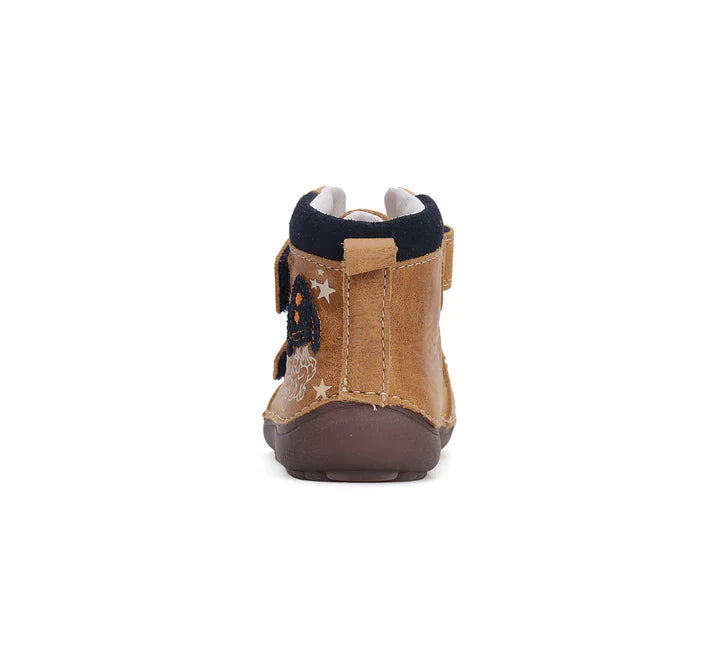 D. D. Step Botas Foguetão