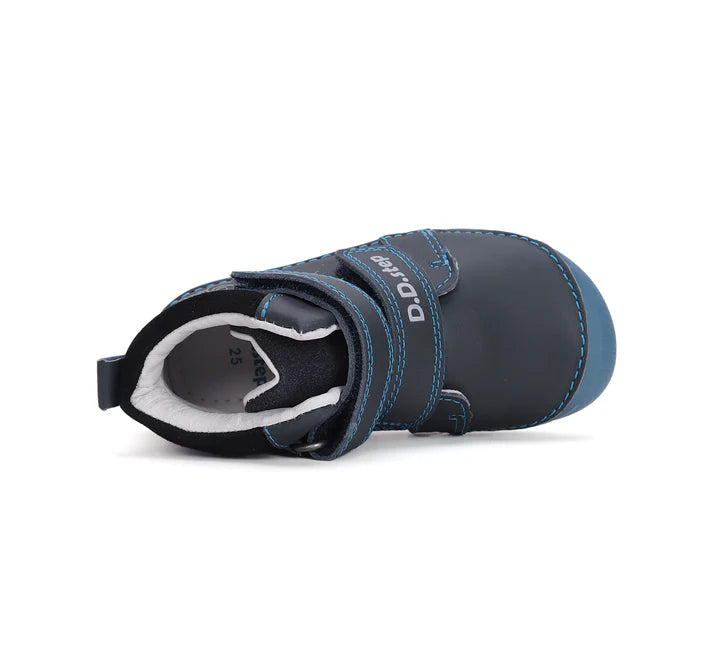 D. D. Step Botas Foguetão