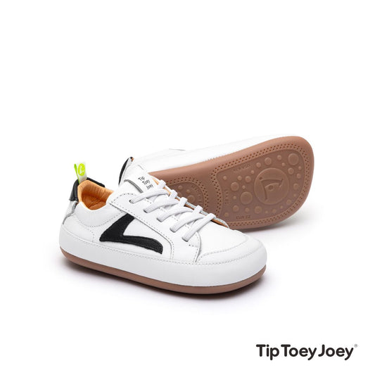 Tip Toey Joey Ground White/ Black