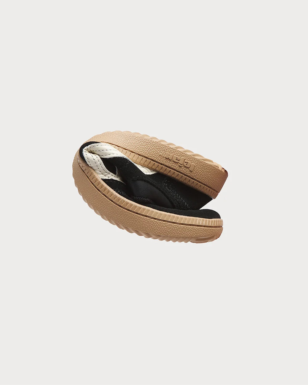 Lejan One Black