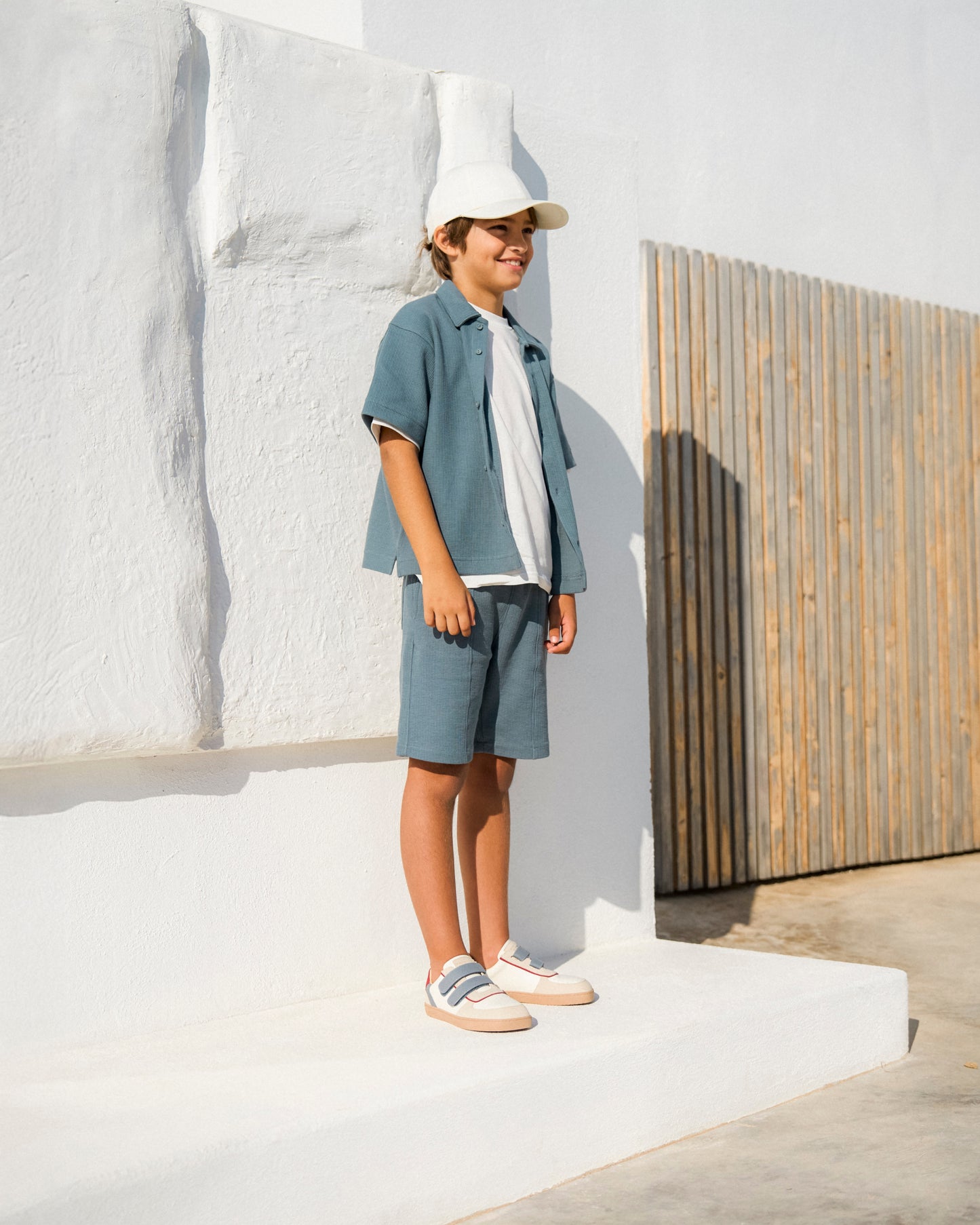 Muris Petra Junior Ruby Red