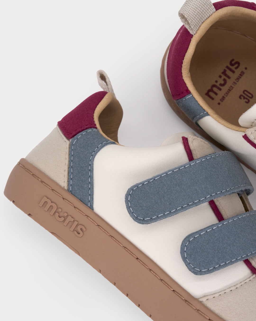 Muris Petra Junior Ruby Red