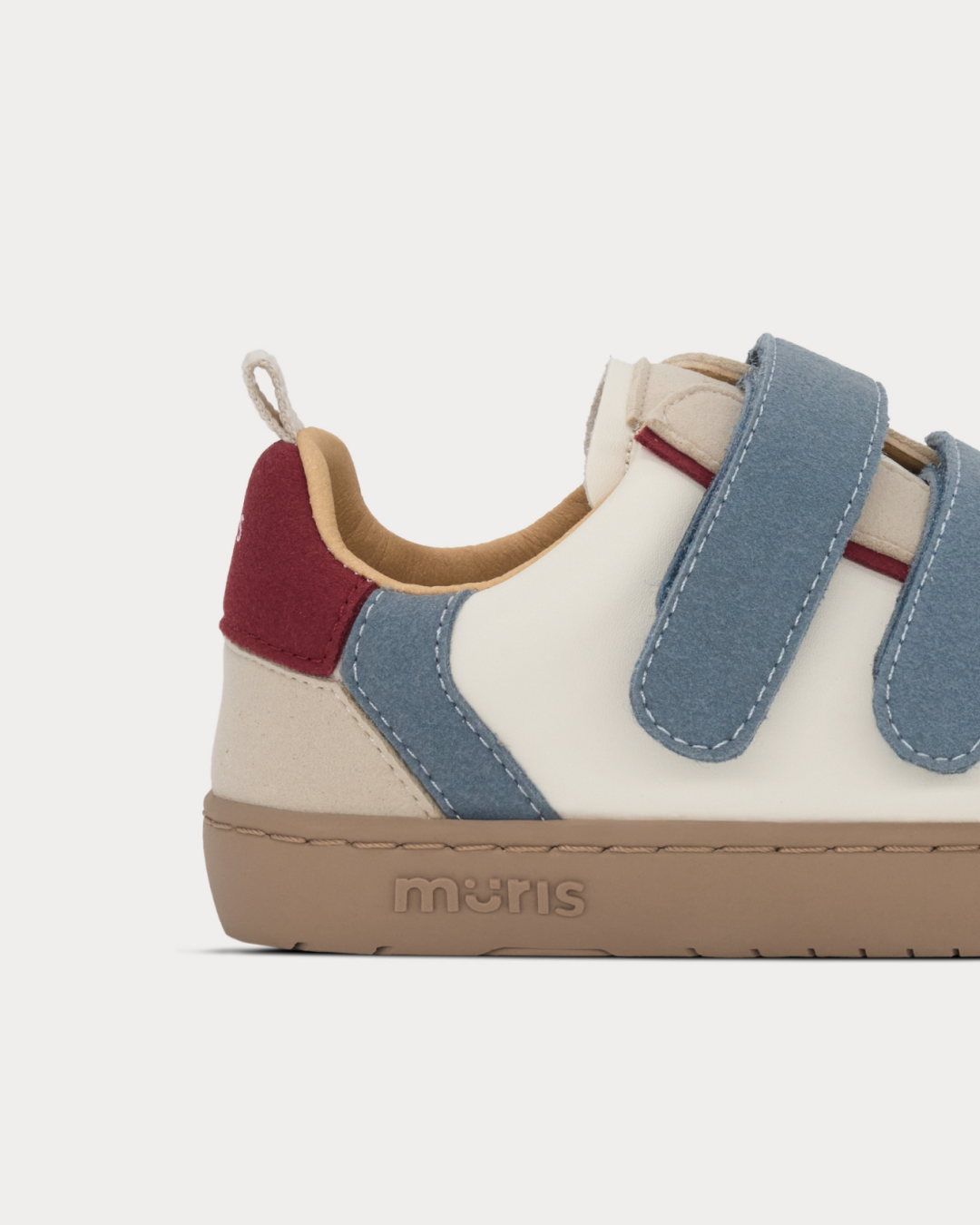 Muris Petra Junior Ruby Red